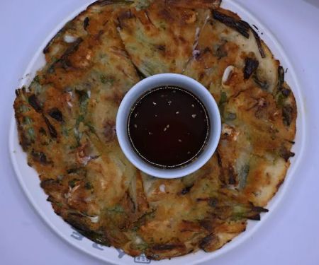 Pocha baekjubu (포차 백주부) formerly Jumong pocha