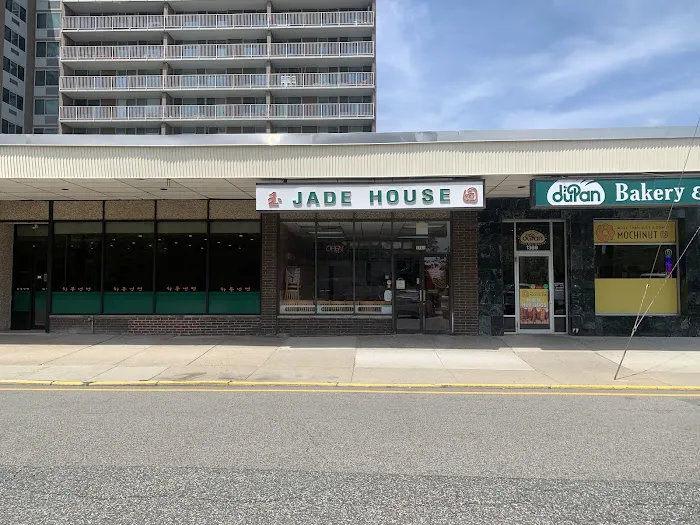 Jade House Picture 10