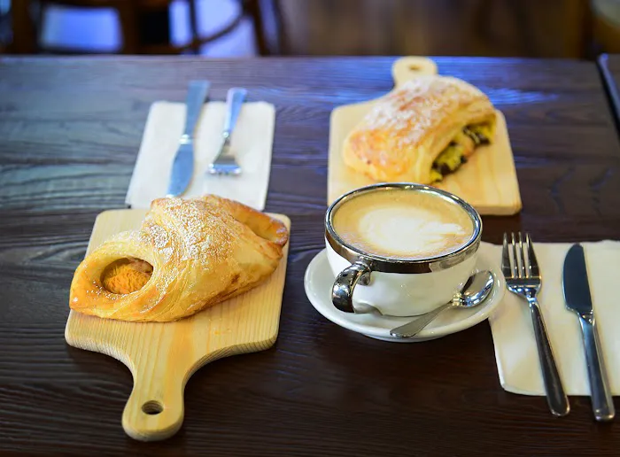 Branché Café Picture 3