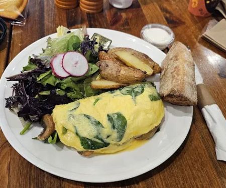 Cafe Trois