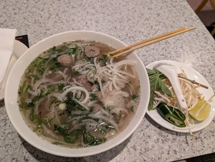 Pho Saigon Picture 8