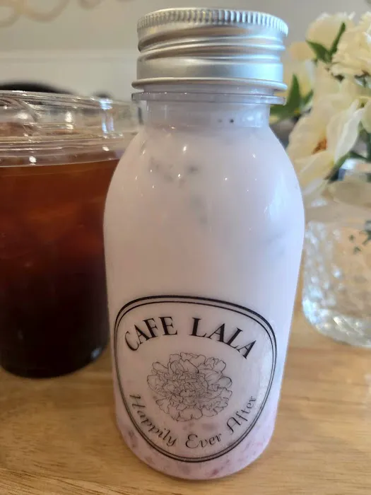 Cafe LaLa Picture 2