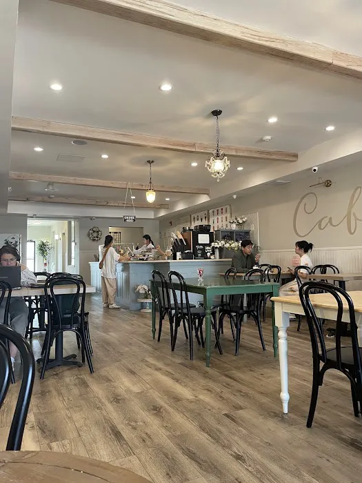 Cafe LaLa Picture 6