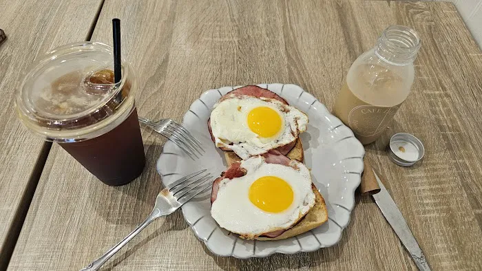 Cafe LaLa Picture 1