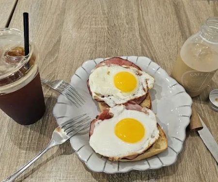 Cafe LaLa