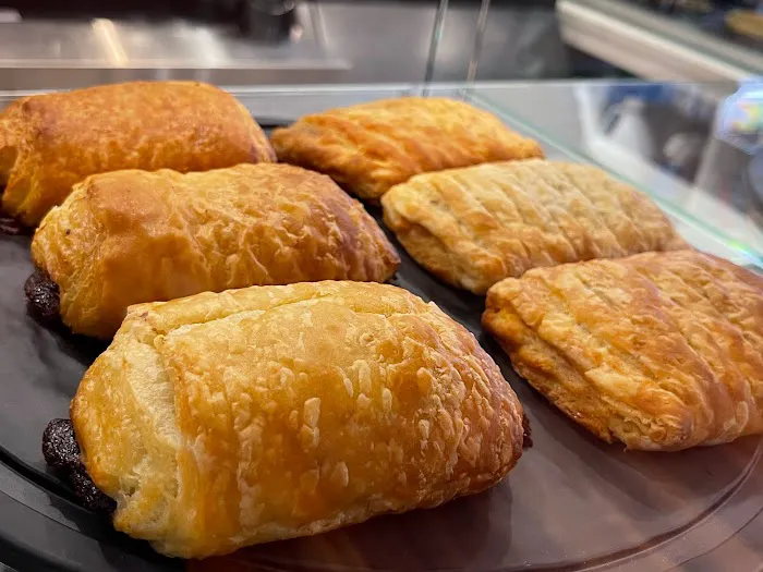 Chinos Bakery & Cafe Picture 2