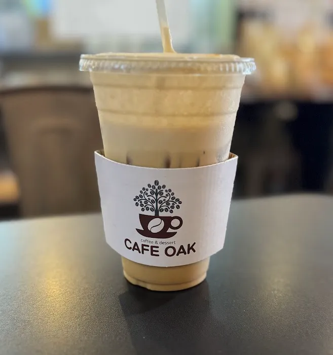 Cafe Oak Picture 1