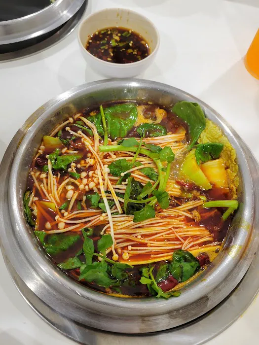 Bomdama Shabu Shabu Hot Pot (봄담아 샤브샤브) Picture 1