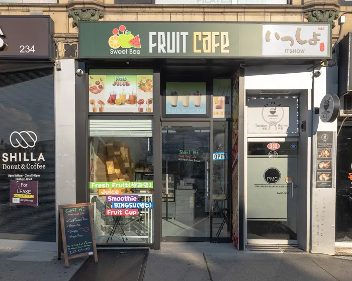 Sweet Bee Fruit Cafe Picture 9
