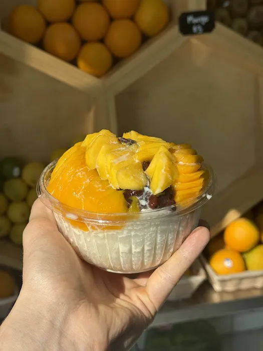 Sweet Bee Fruit Cafe Picture 4