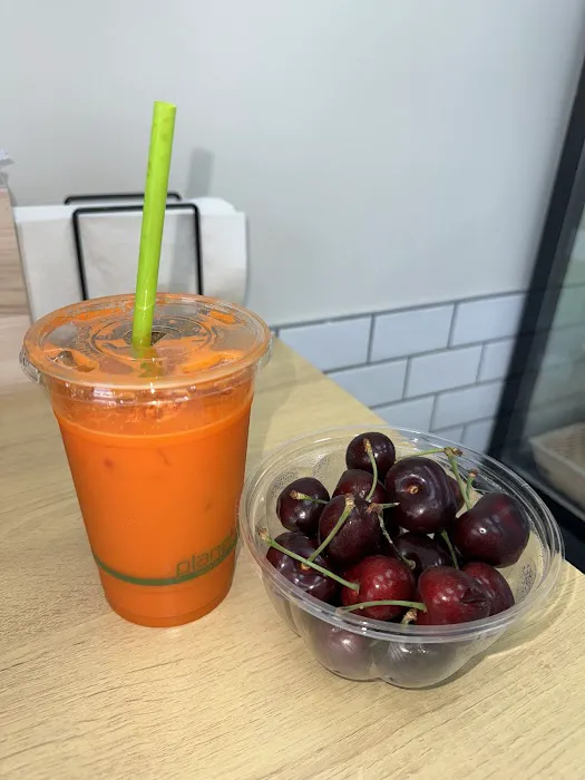 Sweet Bee Fruit Cafe Picture 2