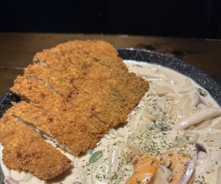 Third Floor Pocha (삼층포차)
