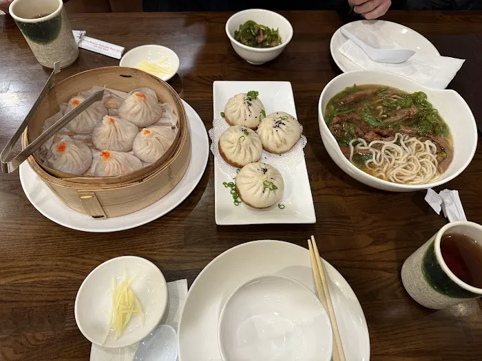 Old Shanghai Soup Dumplings Picture 1