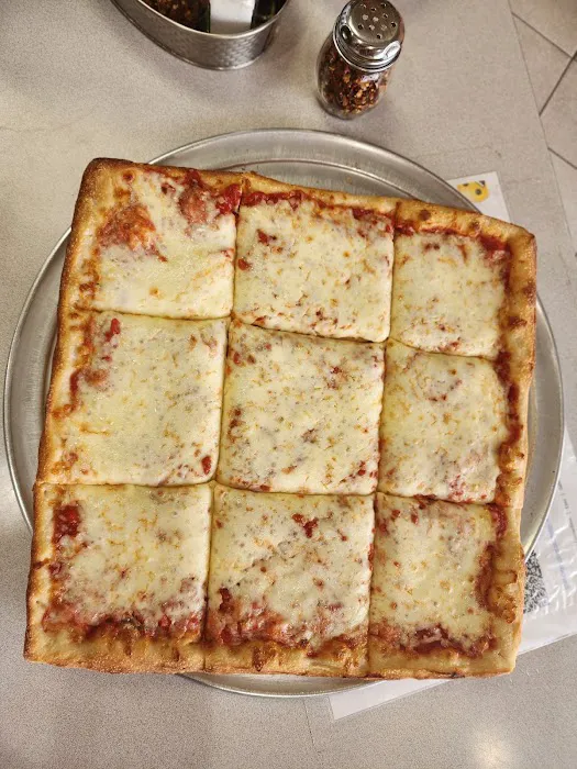Roberto's Pizzeria & Restaurant Picture 5