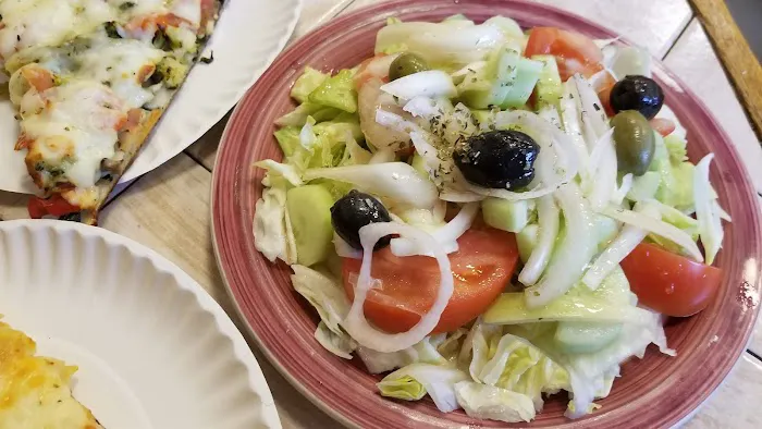 Victor's Pizzeria & Italian Restaurant Picture 1