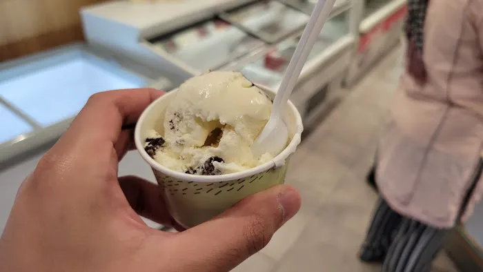 Carvel Picture 1