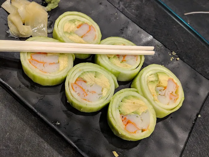 Rock N' Roll Sushi & Noodle Bar Picture 6