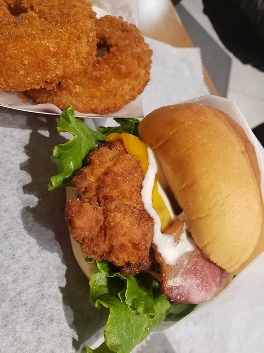 BOMB BURGER Picture 8