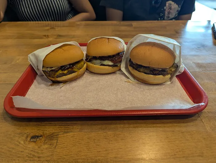 BOMB BURGER Picture 3