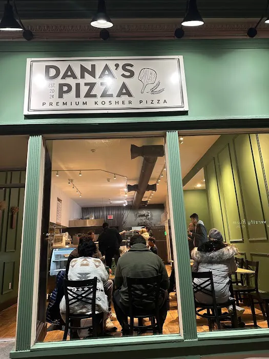 Dana’s Pizza Picture 6