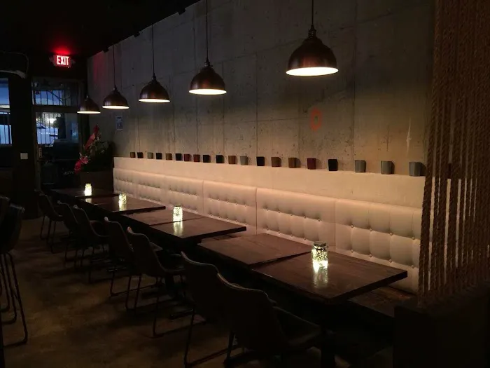 No. 8 kitchen & bar Picture 9