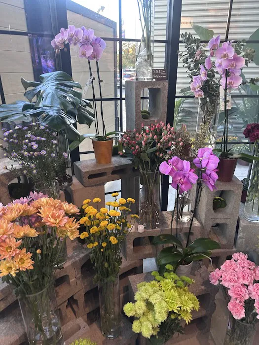Florist Bar Co. Picture 8