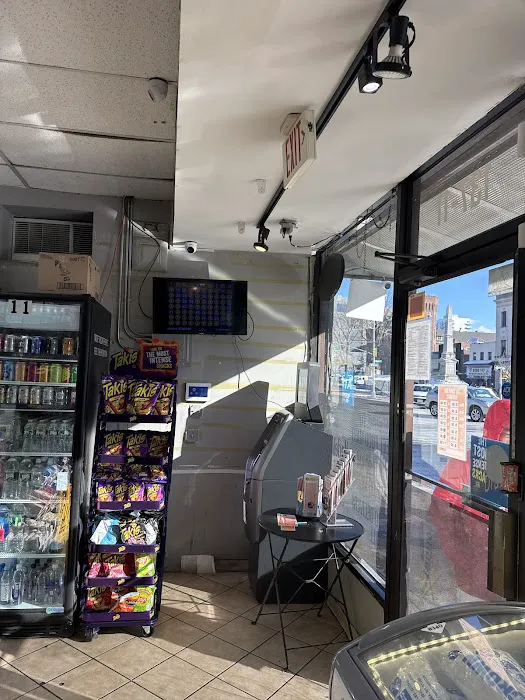 Neel Deli & Convenience Picture 7