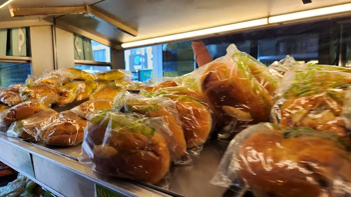 Maxin Bakery Picture 8