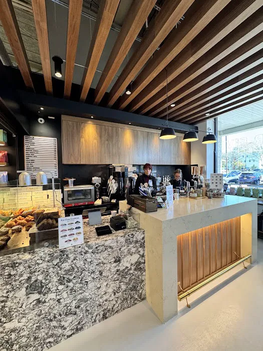 For Five Coffee Whitestone Picture 5