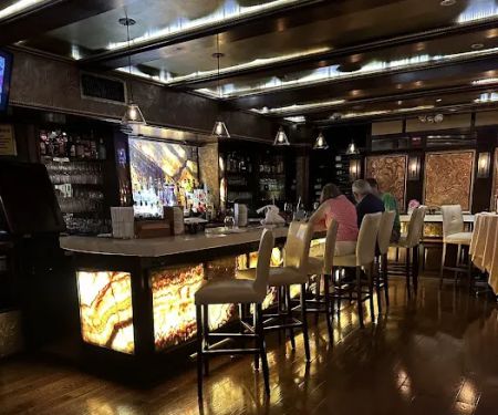 VIVO! Restaurant & Catering