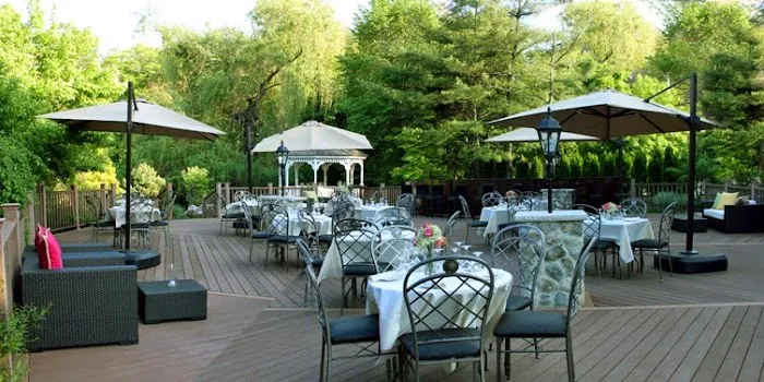 VIVO! Restaurant & Catering Picture 8