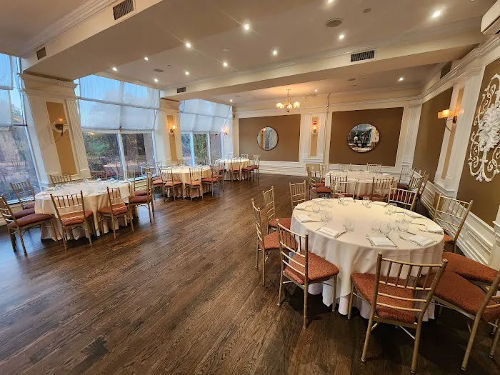 VIVO! Restaurant & Catering Picture 2