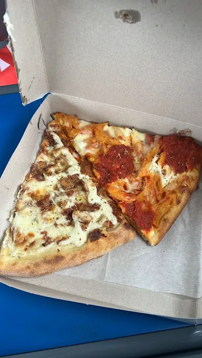 Whitepoint Pizza Picture 2