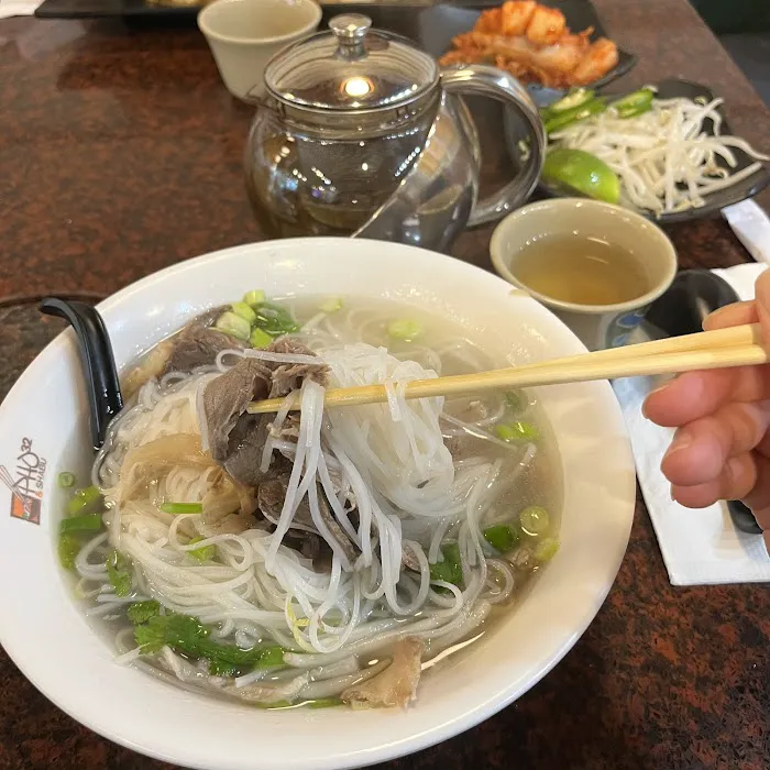 Pho 32 & Shabu Picture 7