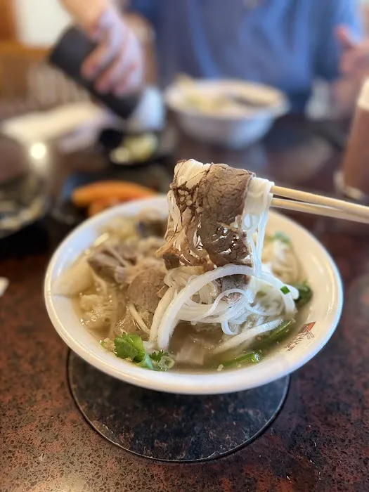 Pho 32 & Shabu Picture 10