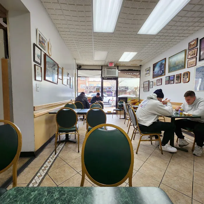Tony's Beechhurst Deli Picture 9