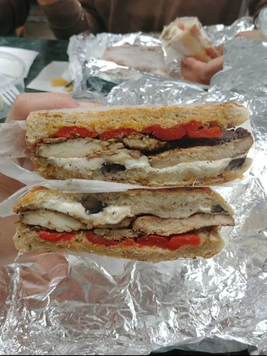 Tony's Beechhurst Deli Picture 2