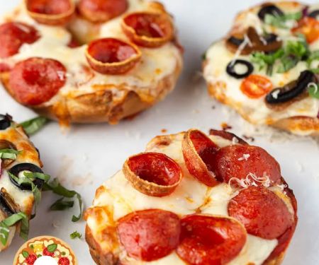 Pizza Bagels