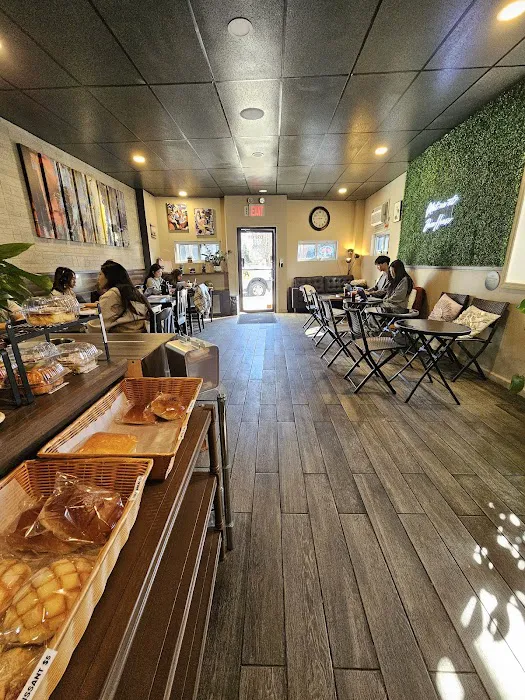 Bean House Picture 8