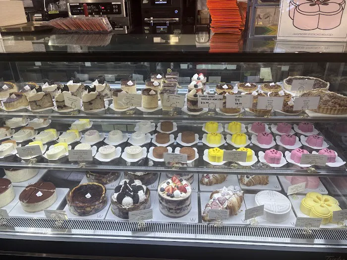 Cafe W & Bakery / Dessert Picture 5
