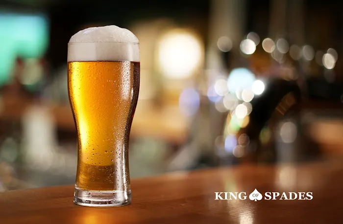 King of Spades - Sports Bar Picture 9