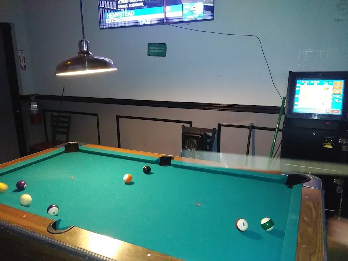 King of Spades - Sports Bar Picture 2
