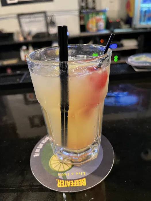 King of Spades - Sports Bar Picture 7