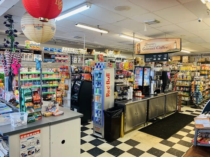 ZEE'S GOURMET DELI - HILL'S TRADING Corp. Picture 9