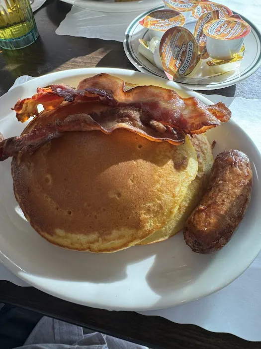 Whitepoint Diner Picture 2