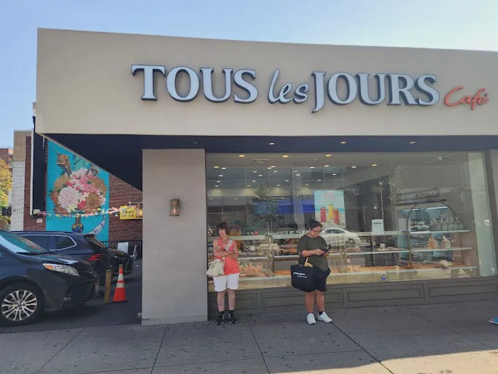 Tous Les Jours - Flushing Picture 1