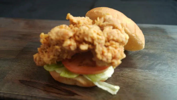 CRISPY BURGER Picture 4