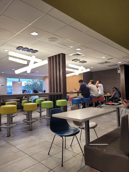 McDonald's Picture 3