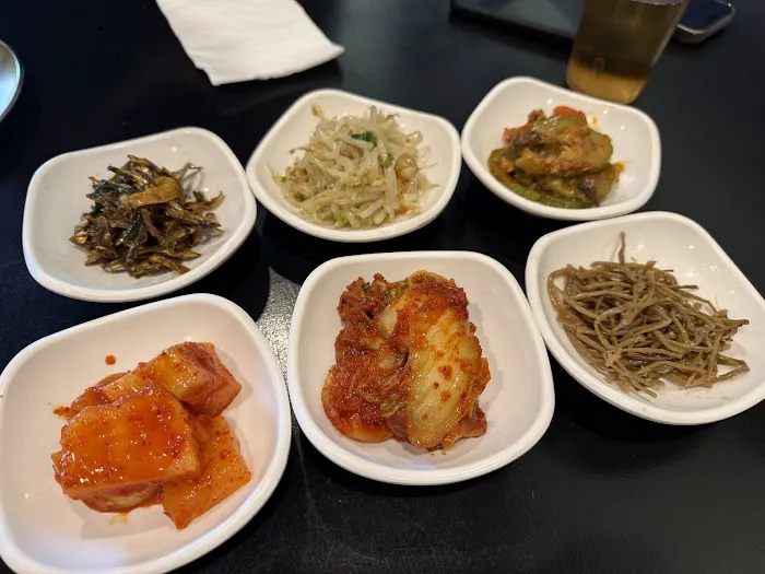 Jungme Gukbop - Korean Pork bone soup restaurant Picture 8