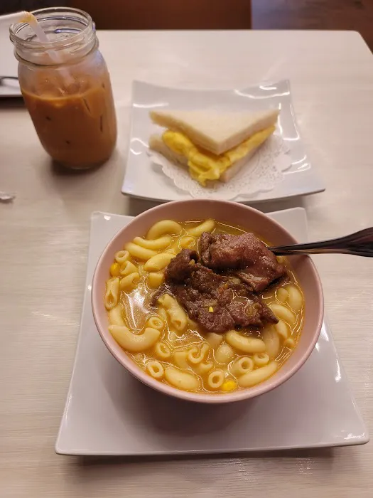 LKF Cafe Picture 3